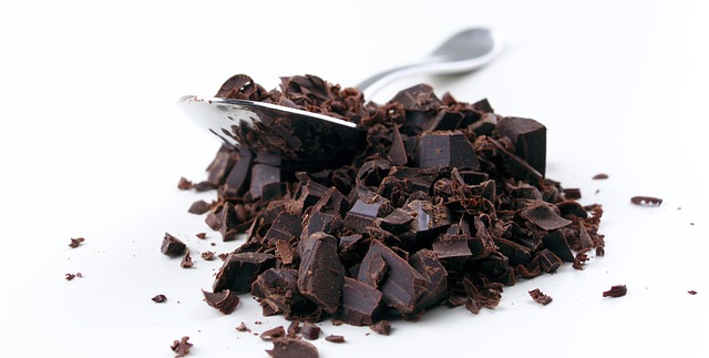 crushed chocolate pieces