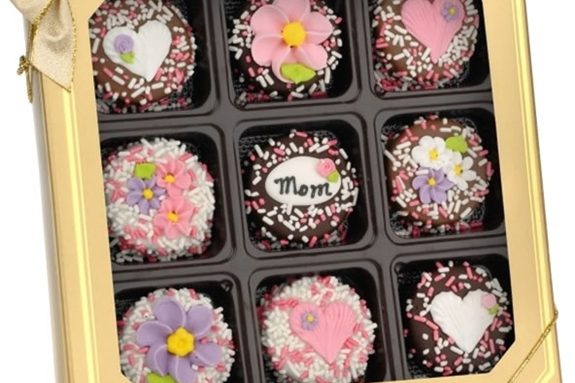 Mother’s Day Box Chocolate coated Oreos®